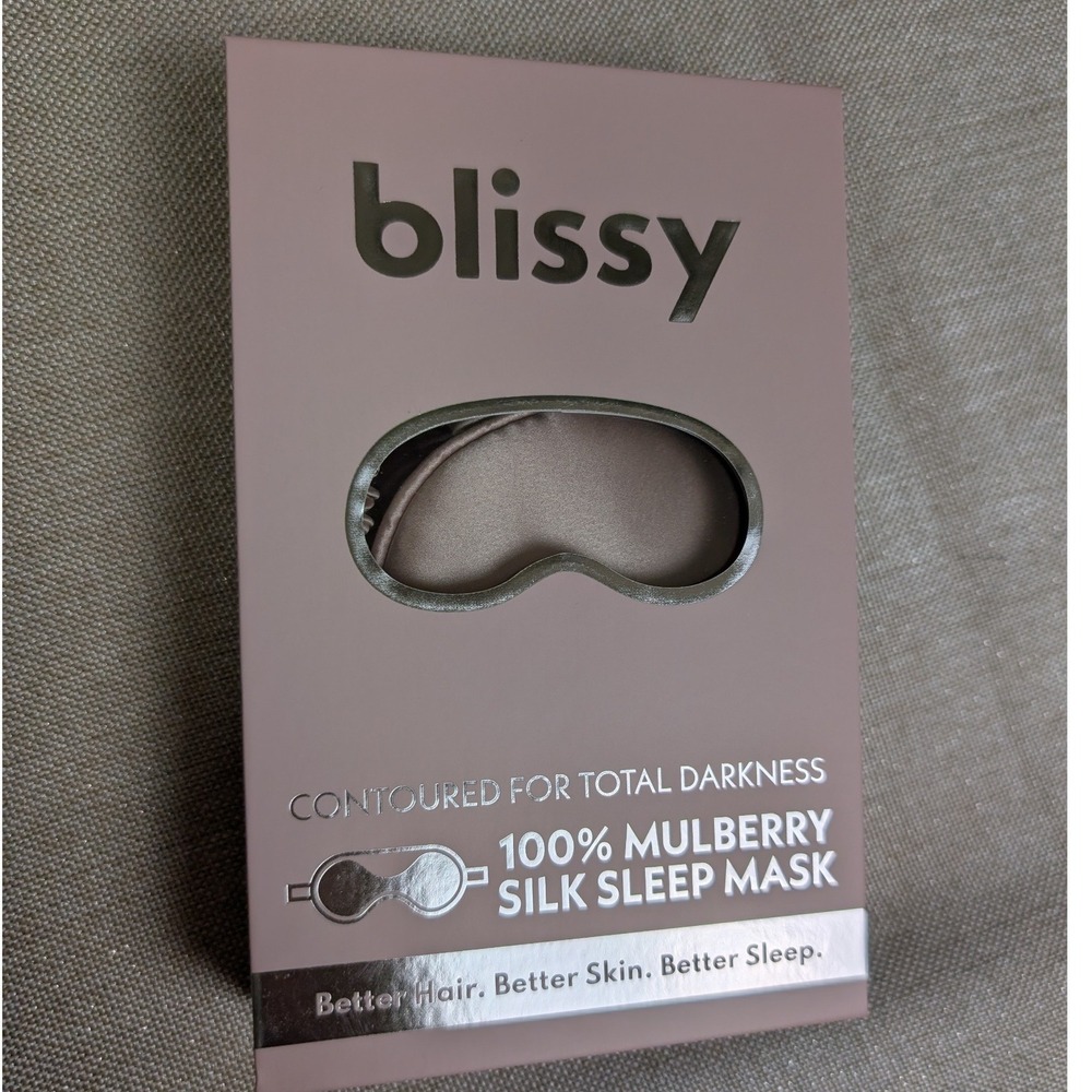 Blissy Sleep Mask Unisex OS Pink NWT 100% Mulberry Silk Contoured Travel Mask